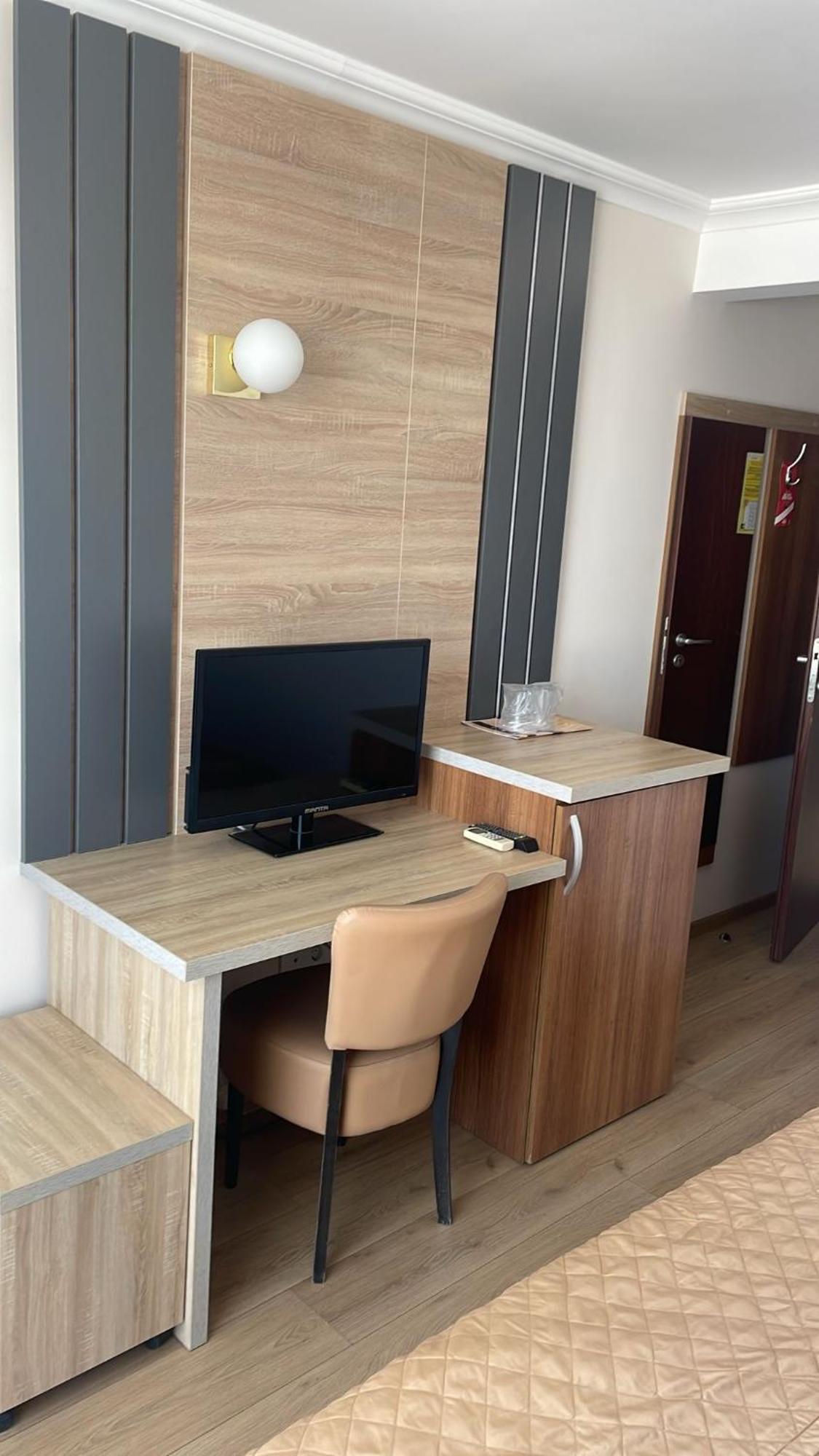 Astoria Patria Hotel Mamaia Bagian luar foto