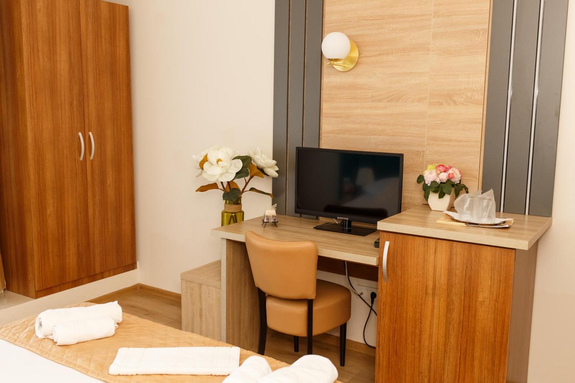 Astoria Patria Hotel Mamaia Bagian luar foto